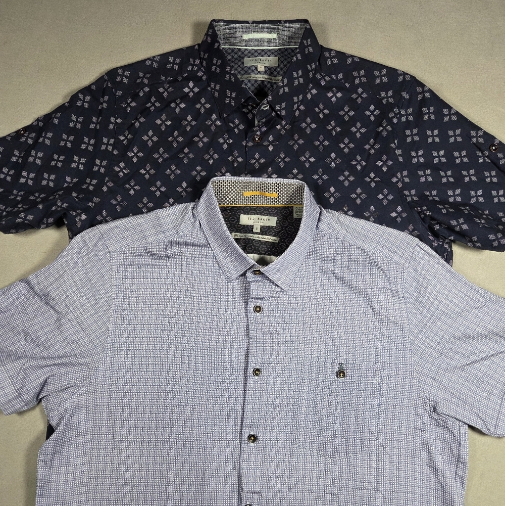 Ted Baker Men's Casual Shirts - Navy and Light Blue Size 5